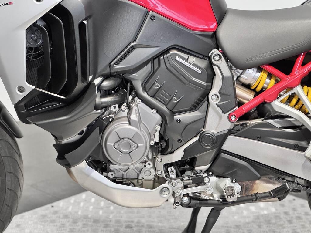 MULTISTRADA V4