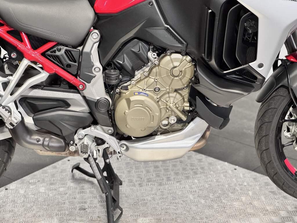 MULTISTRADA V4