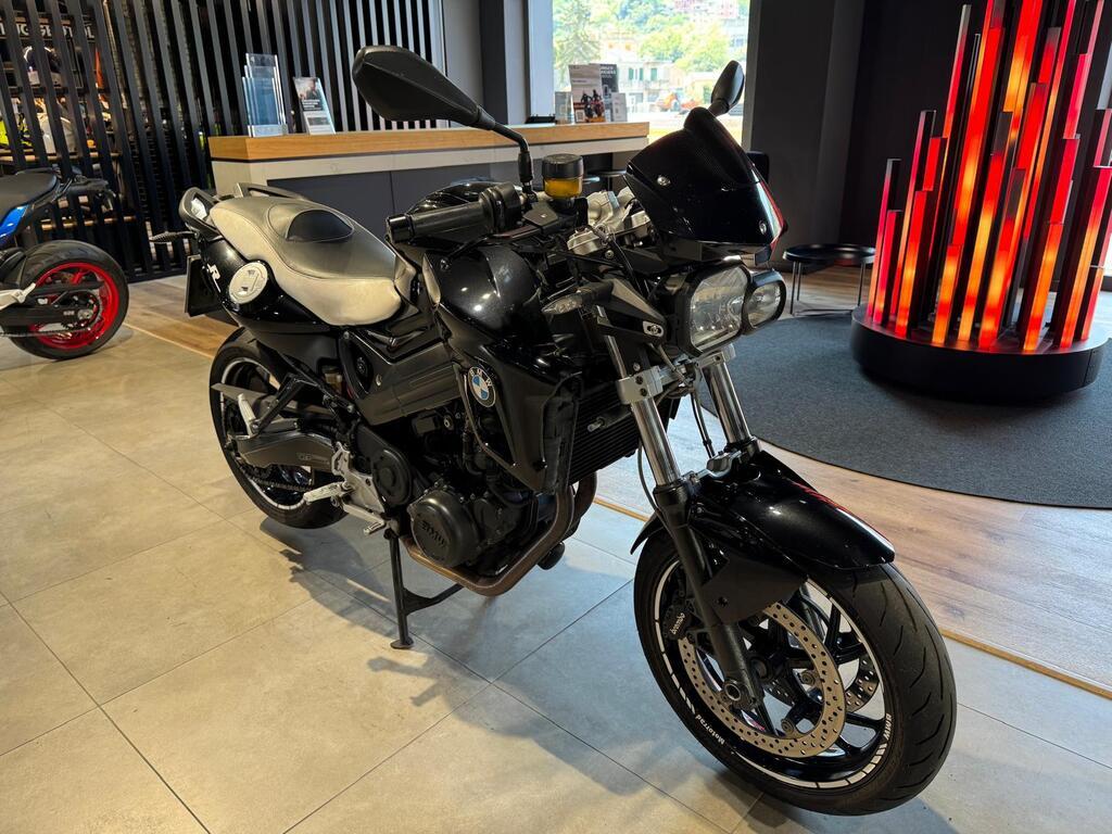 F 800 R