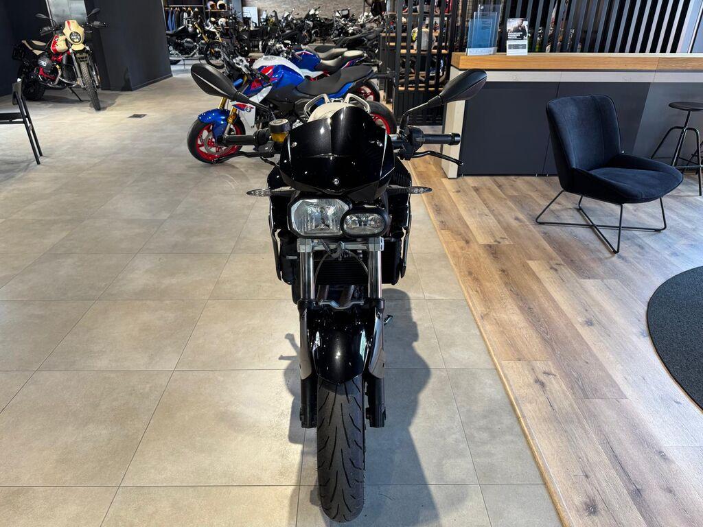 F 800 R