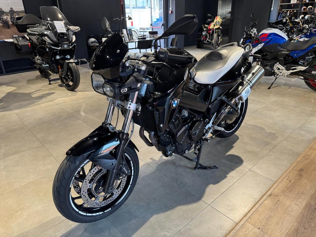 F 800 R