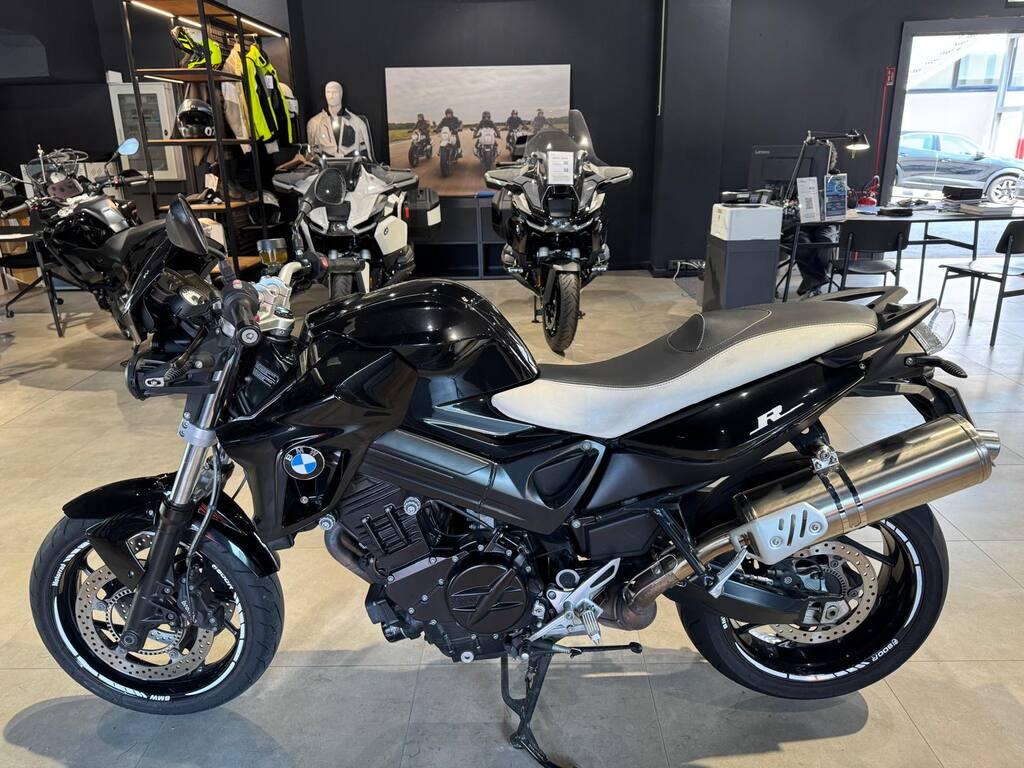 F 800 R