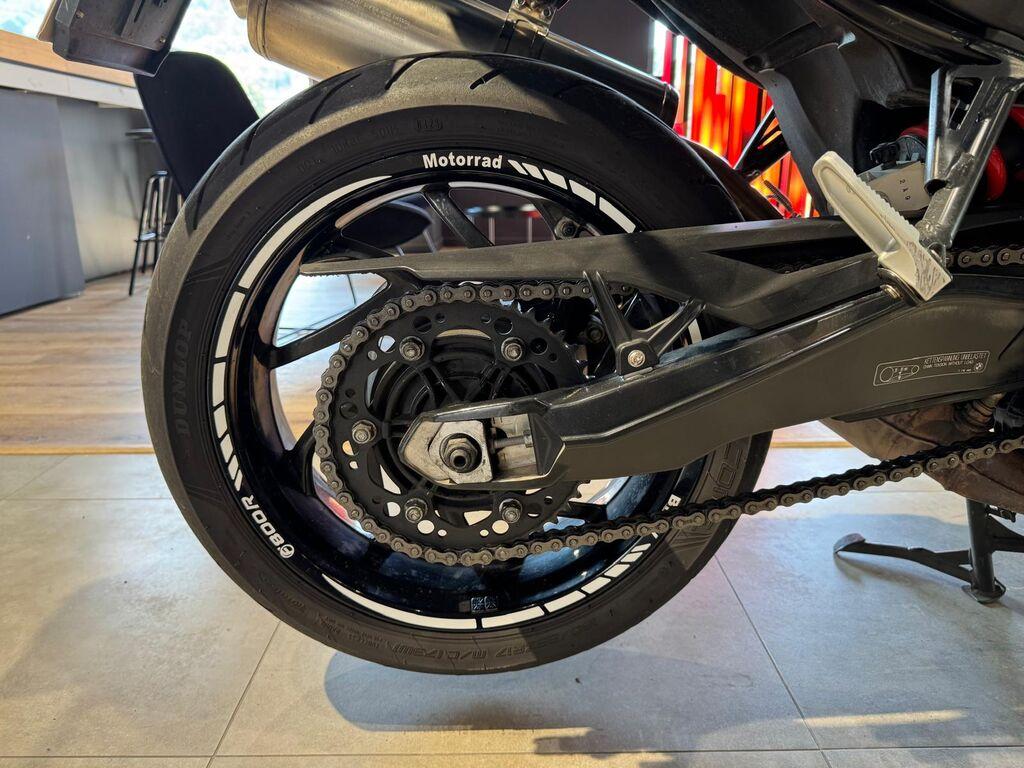 F 800 R