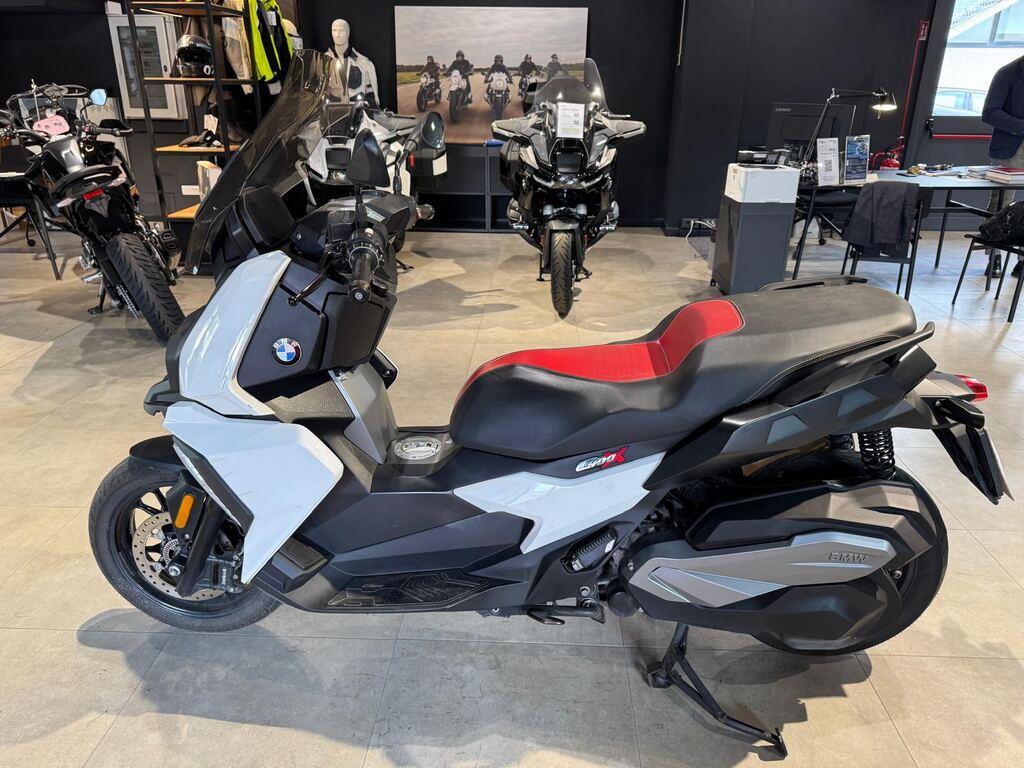 C 400 X