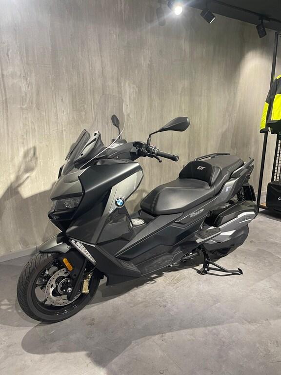 C 400 GT