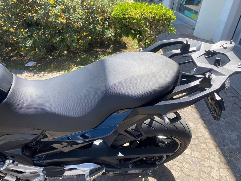 F 900 XR
