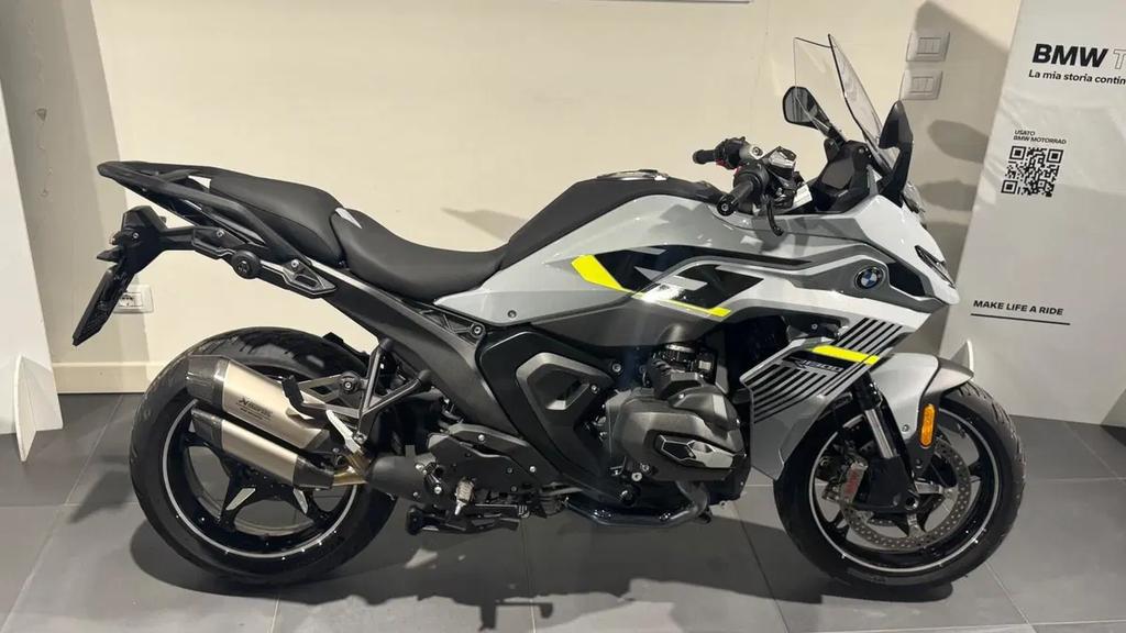 R 1300 RS