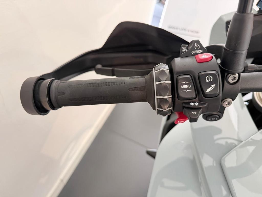 S 1000 XR