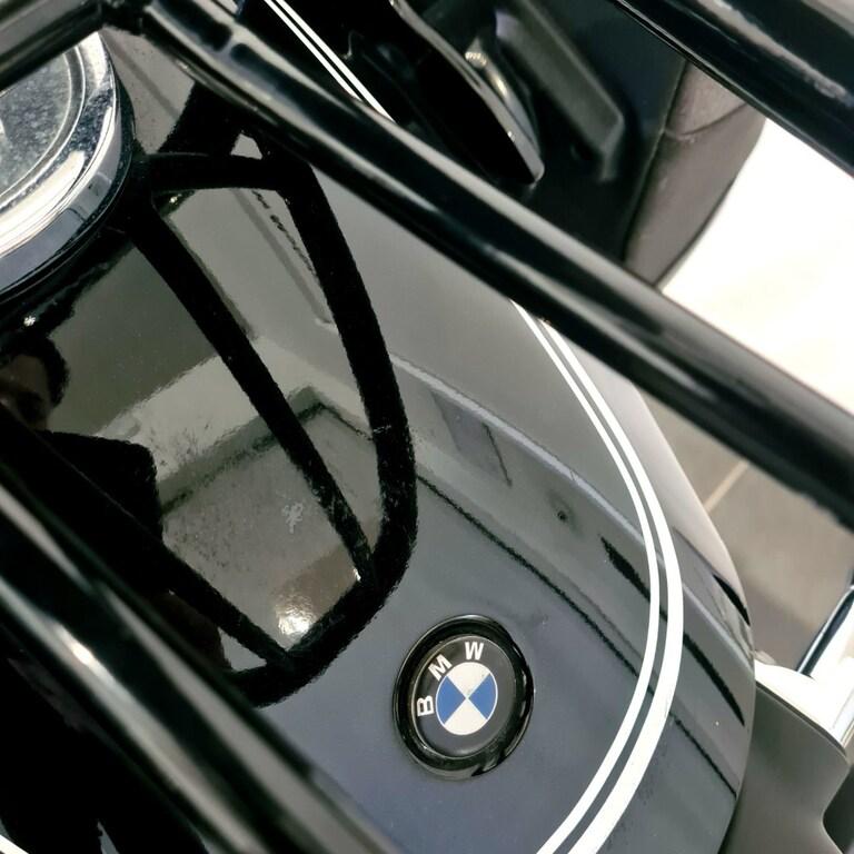R 18