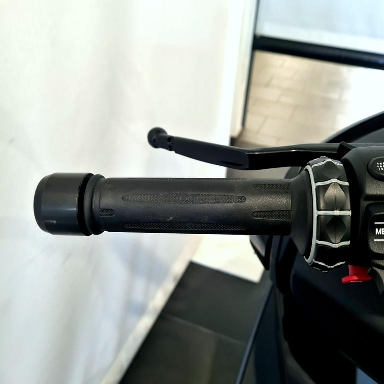 C 400 GT