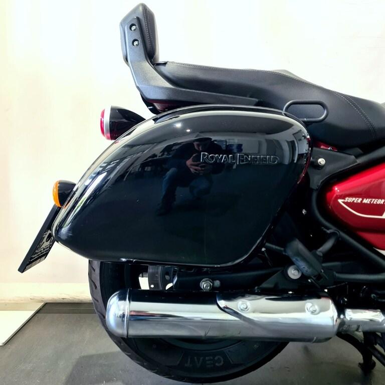 SUPER METEOR 650