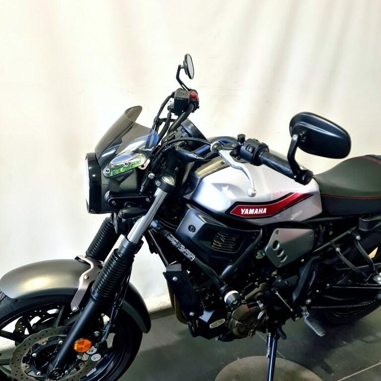XSR 700