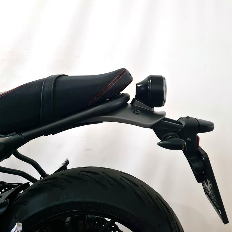 XSR 700
