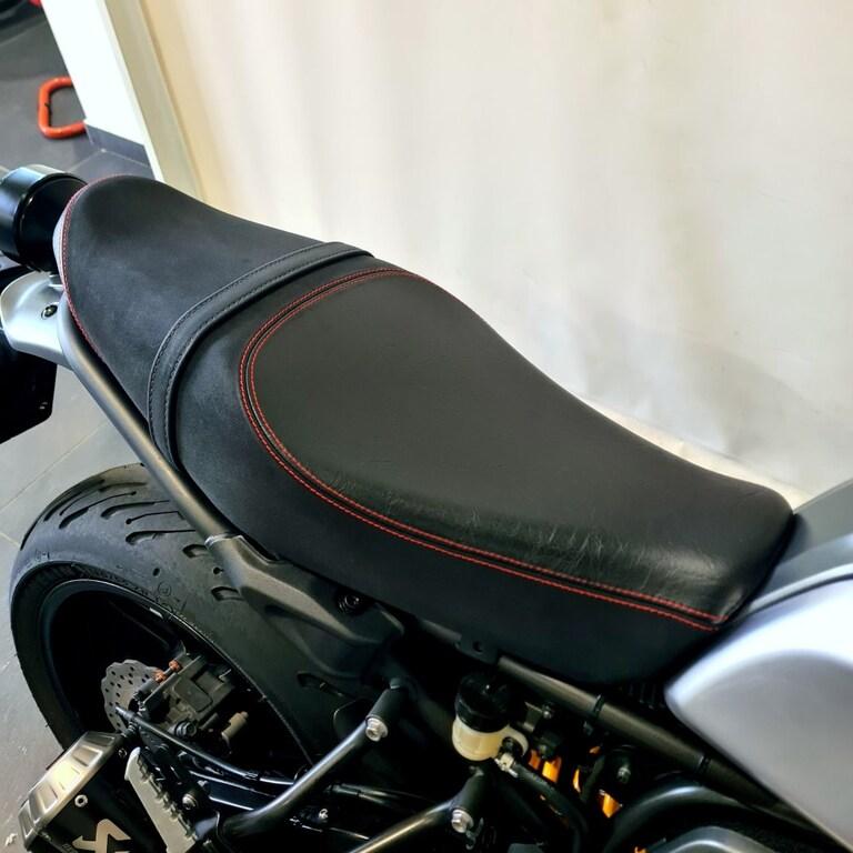 XSR 700