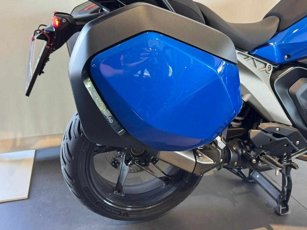 R 1300 RS