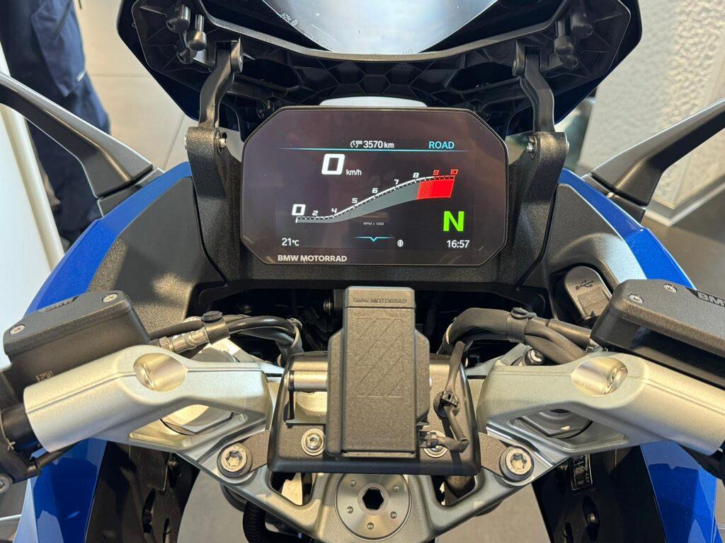 R 1300 RS