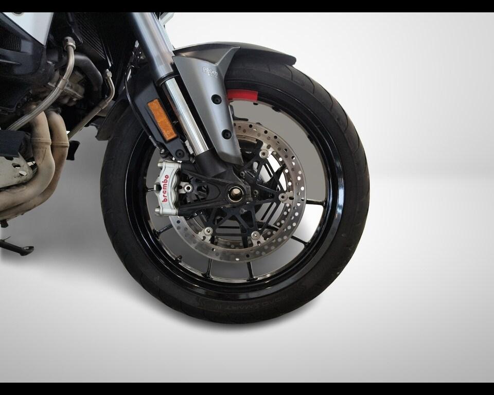 MULTISTRADA V4