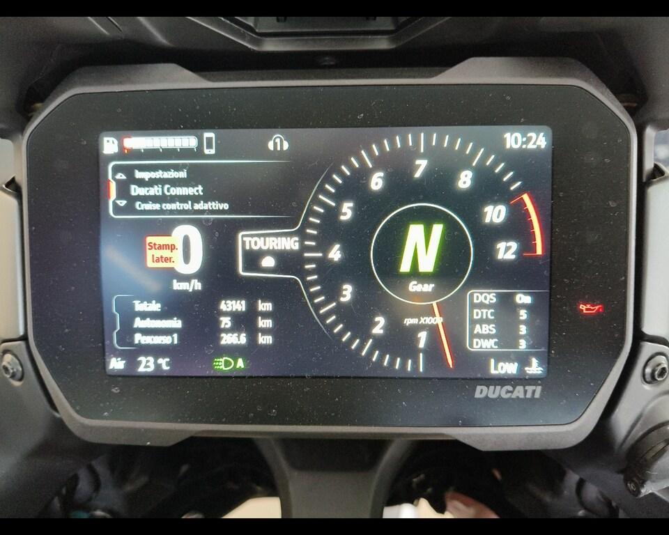 MULTISTRADA V4