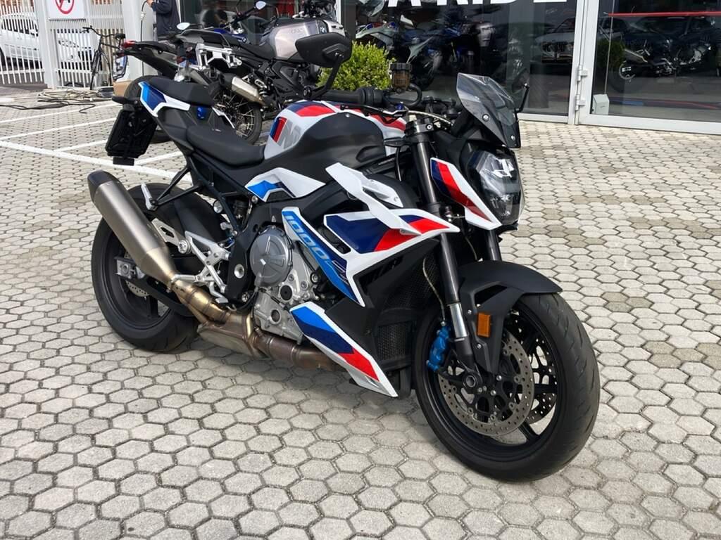 M 1000 R