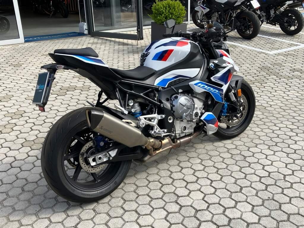 M 1000 R