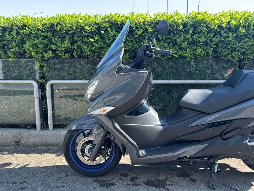 BURGMAN 400