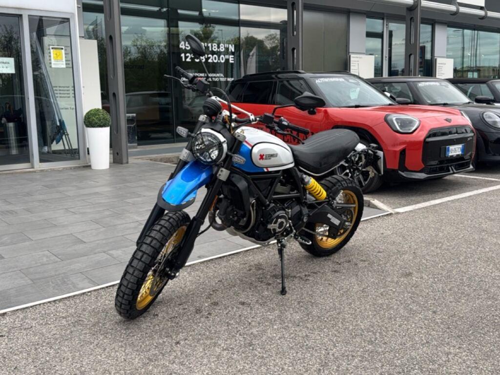 SCRAMBLER 800