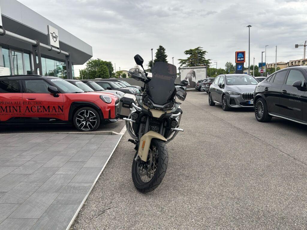 800 MT