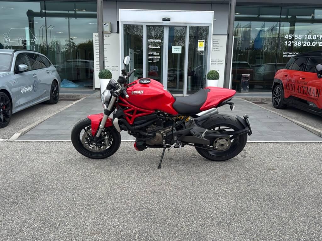 MONSTER 1200