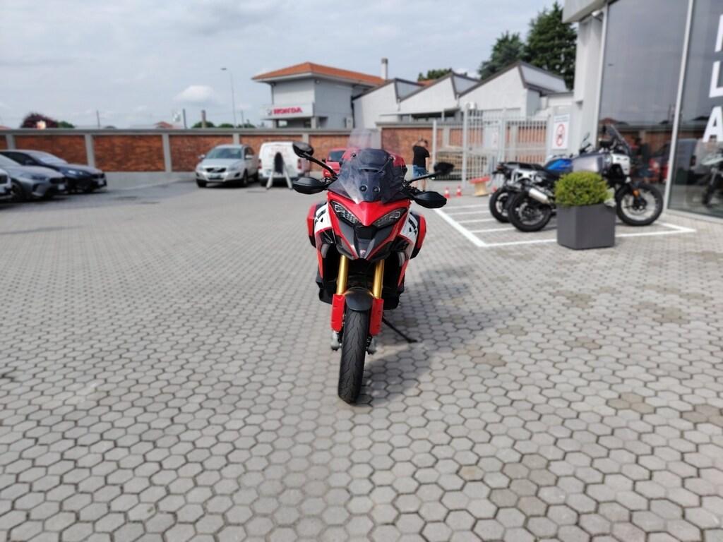 MULTISTRADA V4