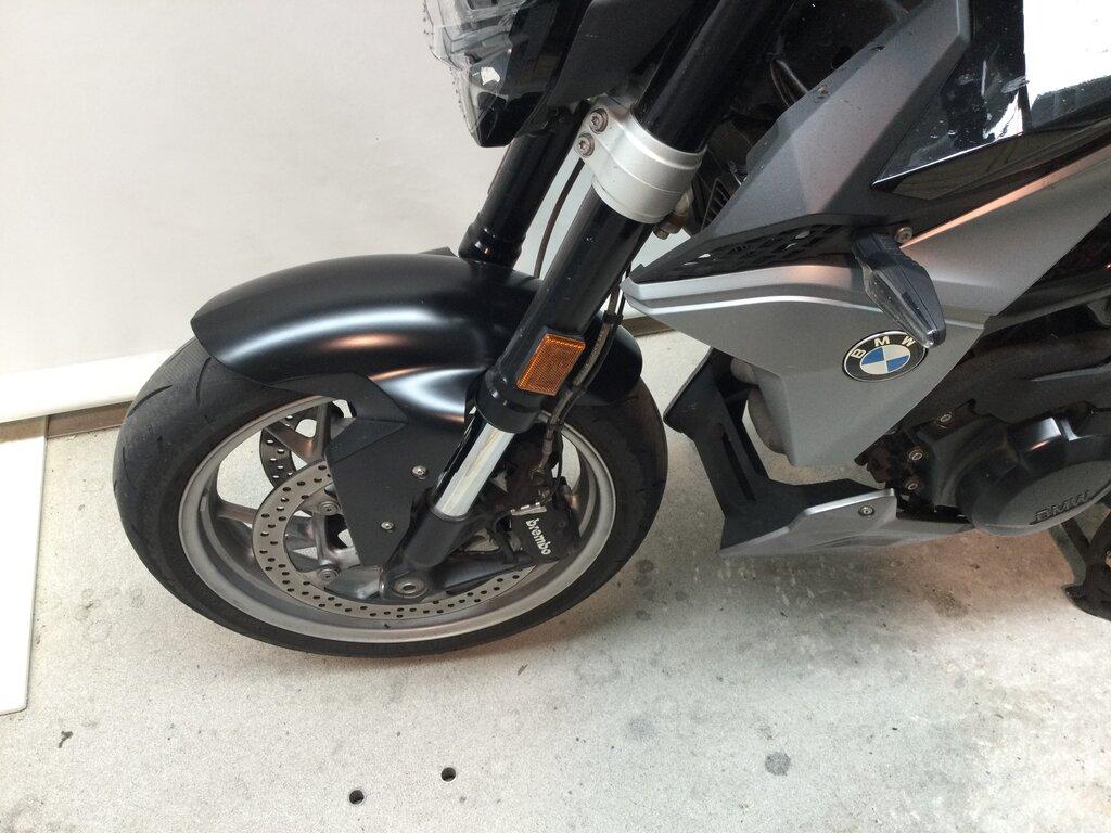 F 900 R