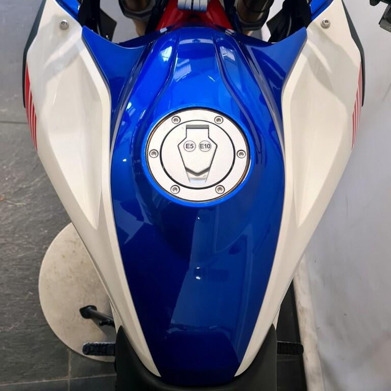 G 310 GS