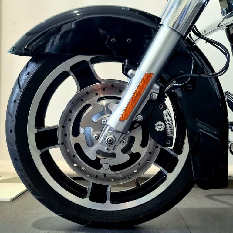 STREET GLIDE 1690