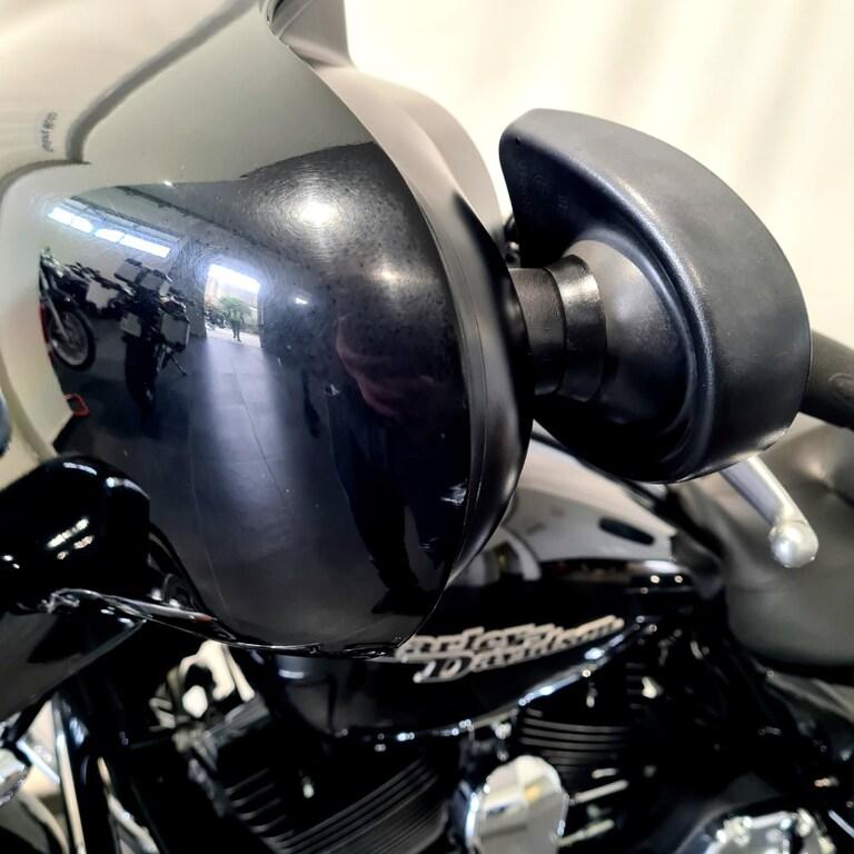 STREET GLIDE 1690