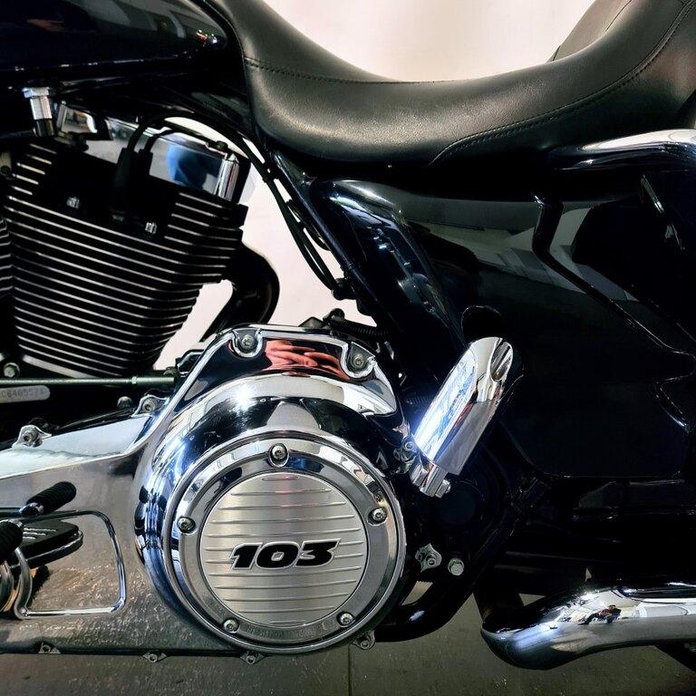 STREET GLIDE 1690