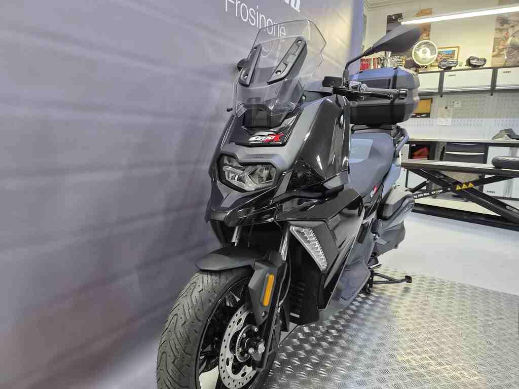 C 400 X