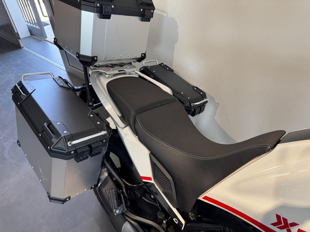 X CAPE 650