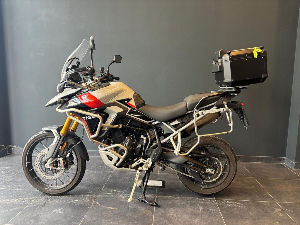 TIGER 900