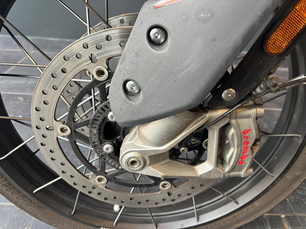 TIGER 900