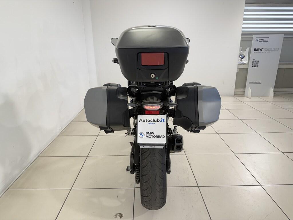 F 900 XR