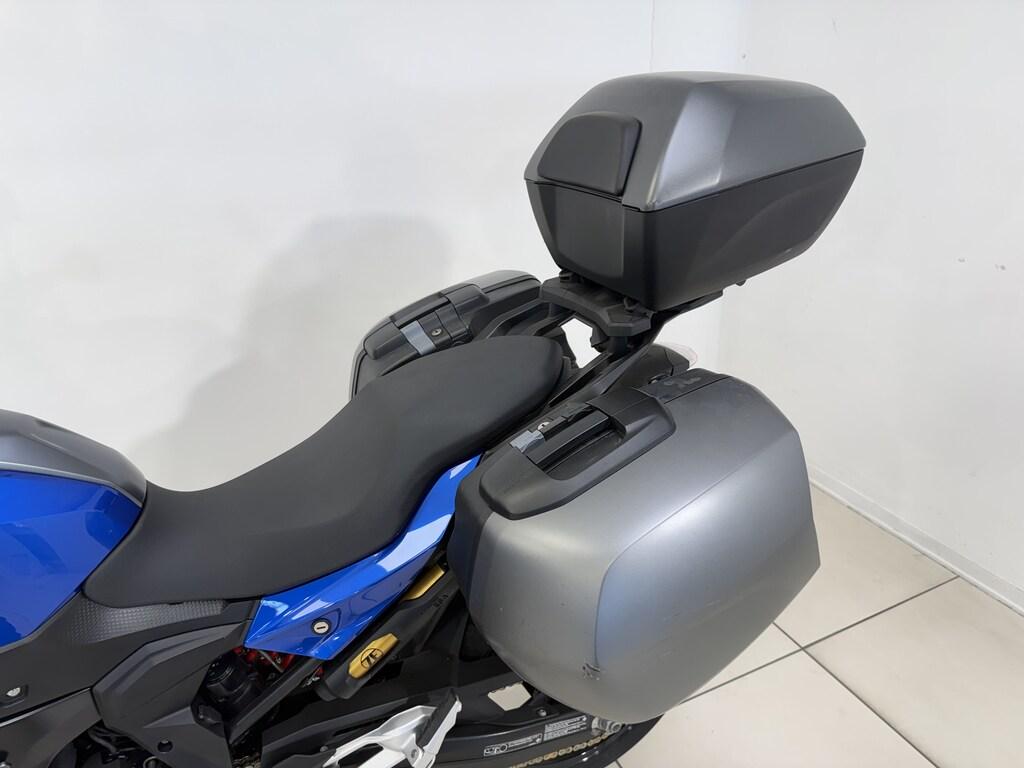 F 900 XR