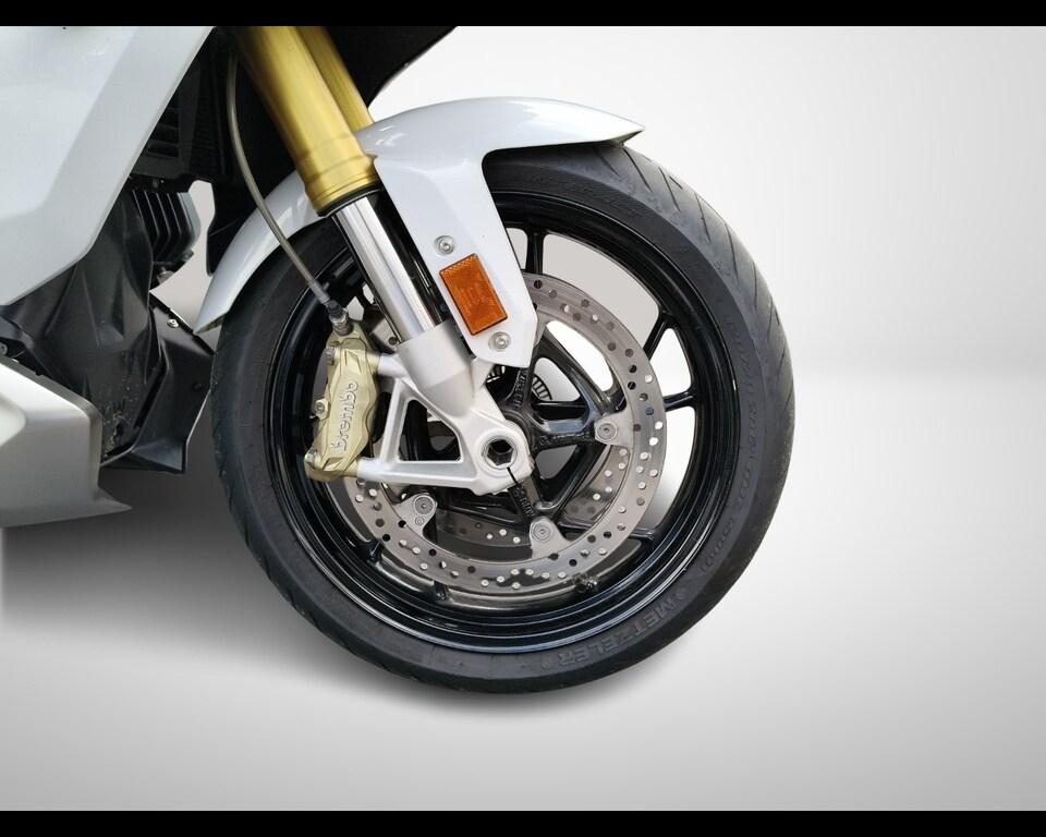 R 1250 RS