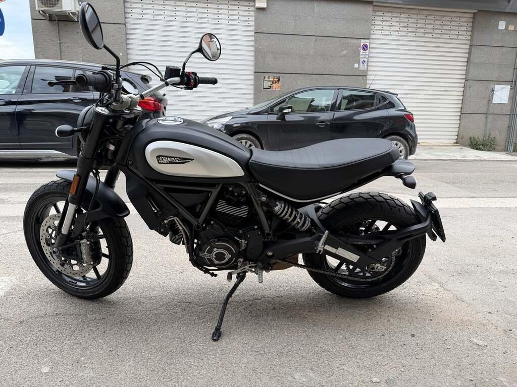 SCRAMBLER 800