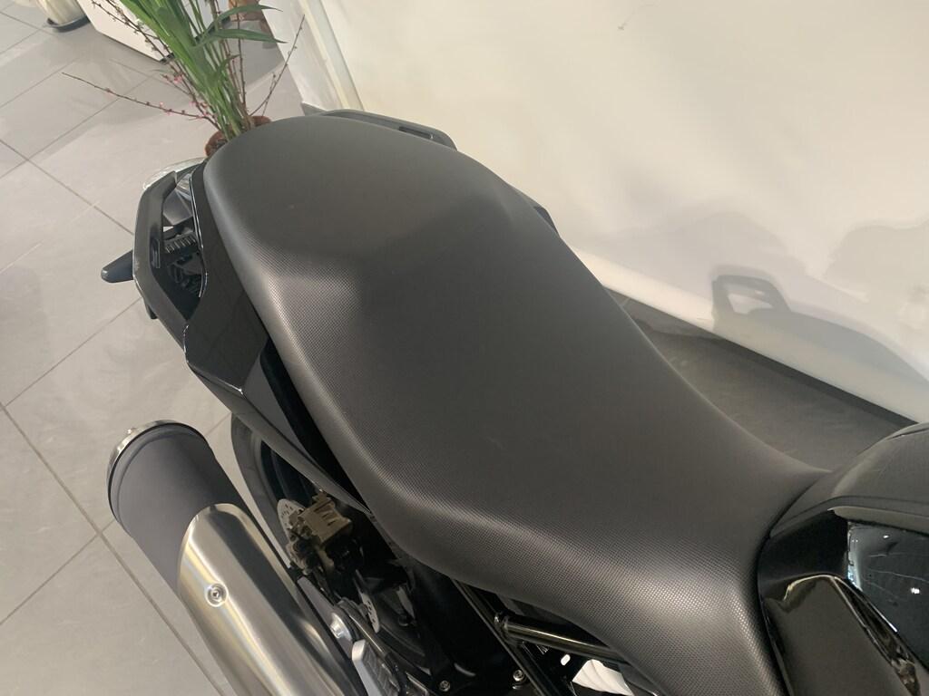 G 310 R
