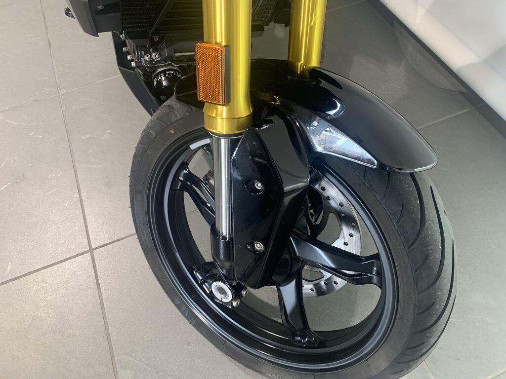 G 310 R