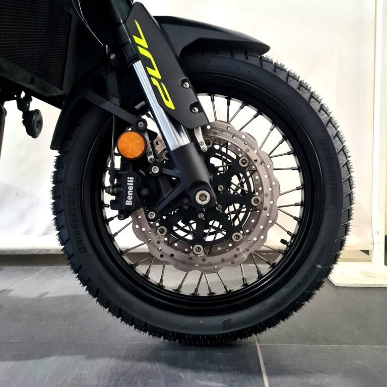 TRK 702