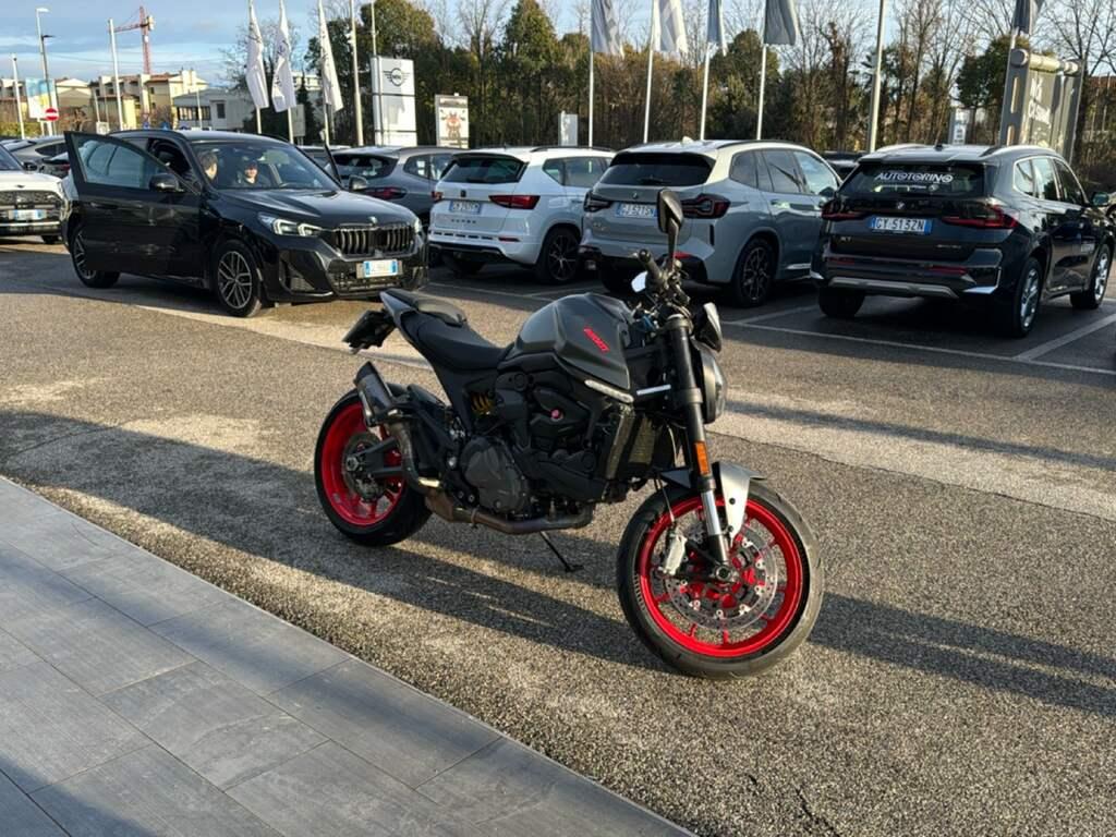MONSTER 950