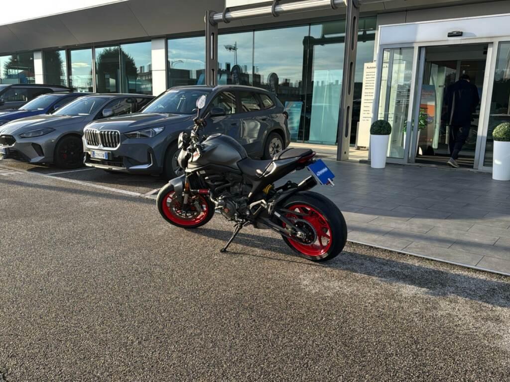 MONSTER 950