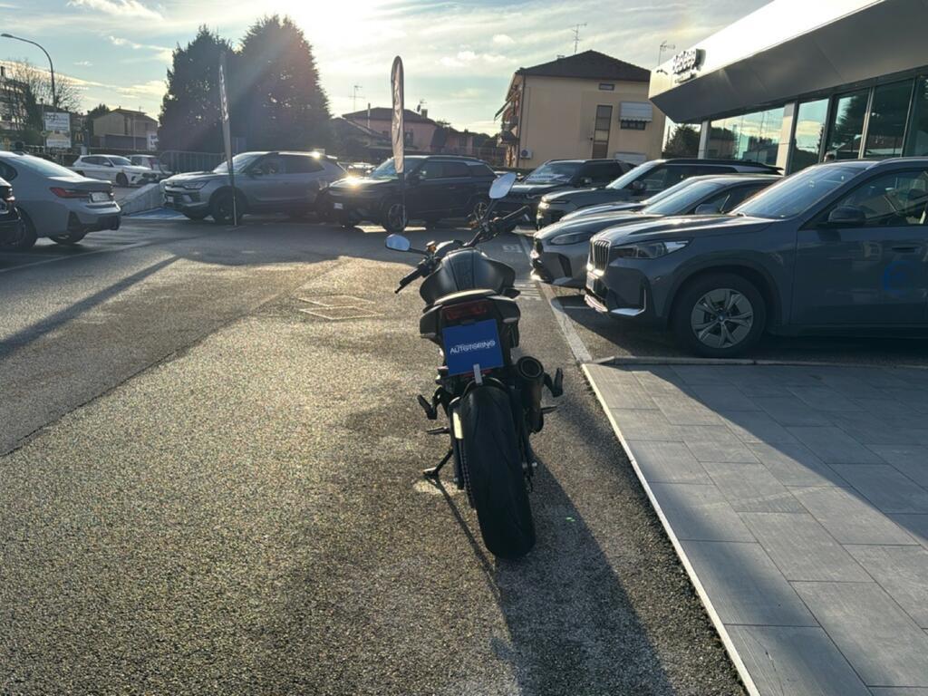 MONSTER 950