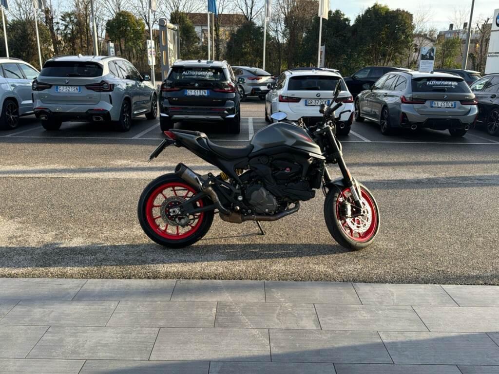 MONSTER 950