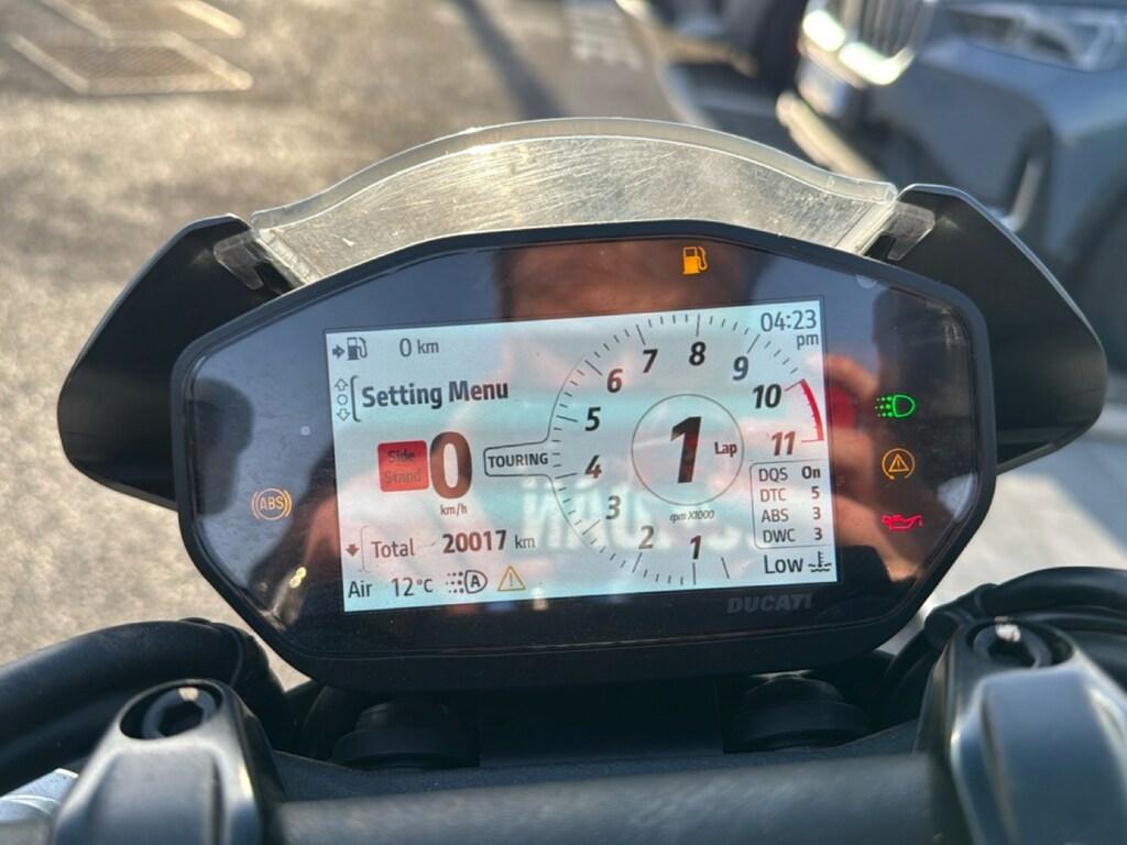 MONSTER 950